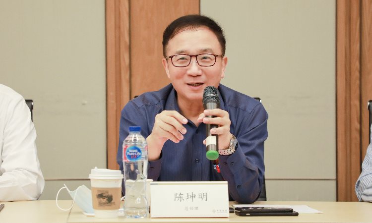 陳總-1_副本.jpg
